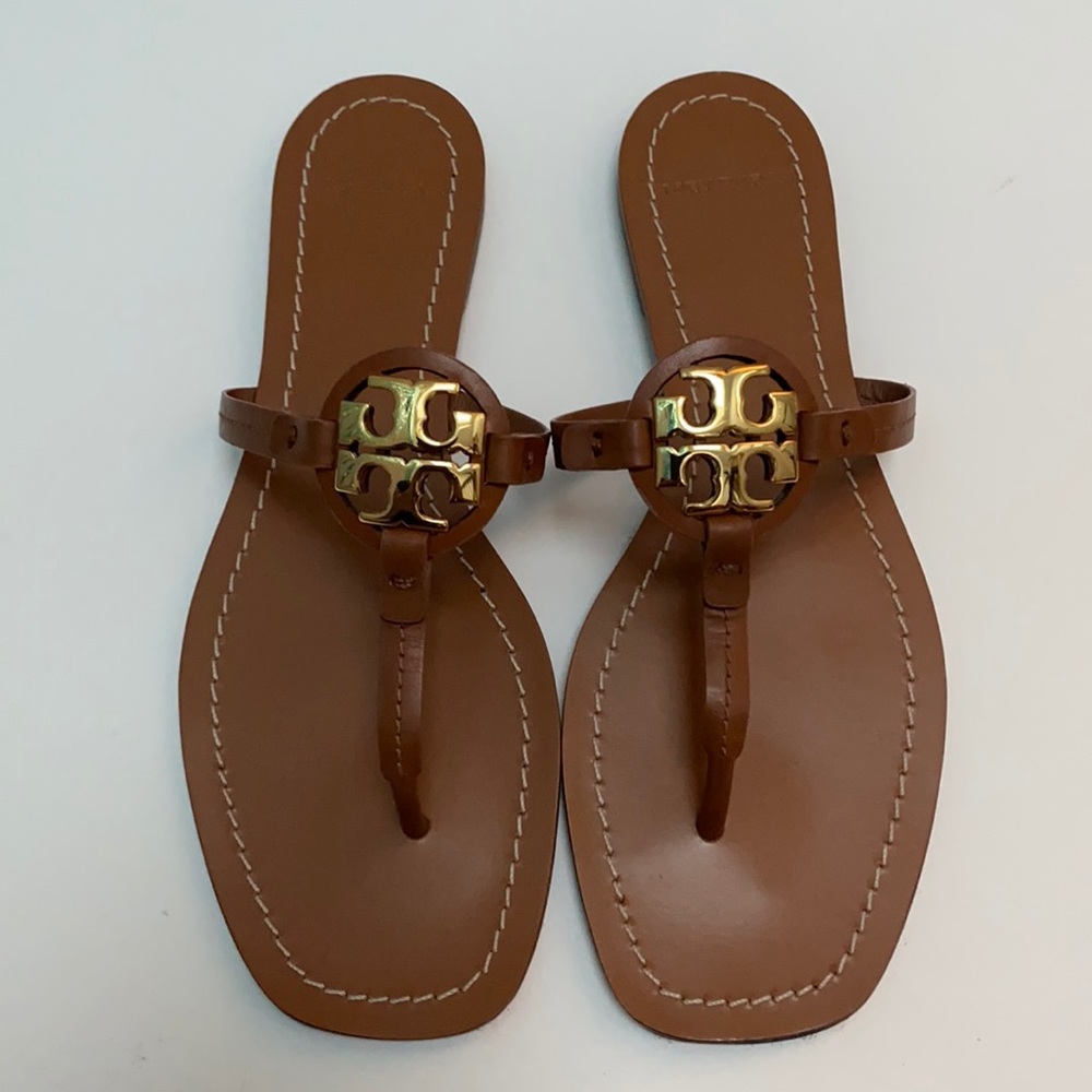 Brand new! Tory Burch mini Miller square toe sz8